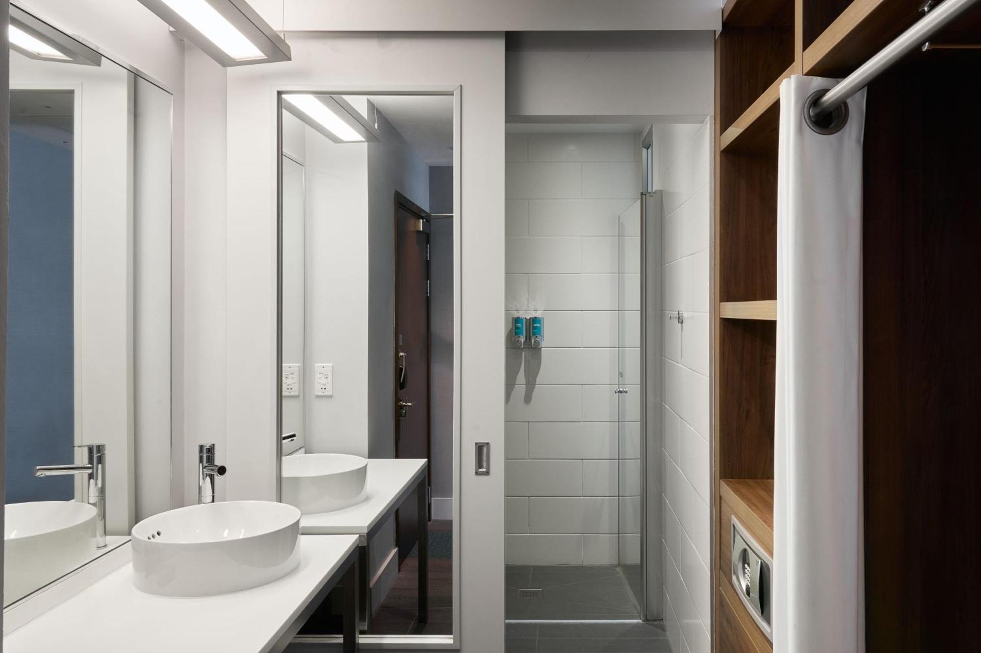 Aloft Liverpool Luaran gambar
